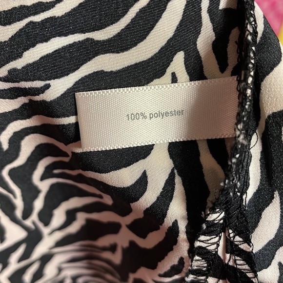 Essential PLUS ZIBRA print button up shirt blouse polyester short sleeve 3X - Picture 8 of 12